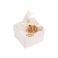 9.9.6 ölçüsünde içi boş üzeri cipso çiçek ve fiyonklu hazır kutu